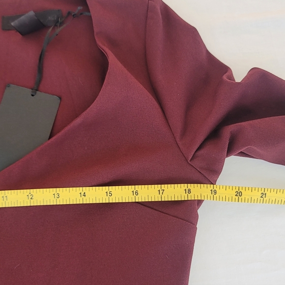 La Femme En Noir Marilyn Swing Dress In Oxblood - Picture 10 of 12